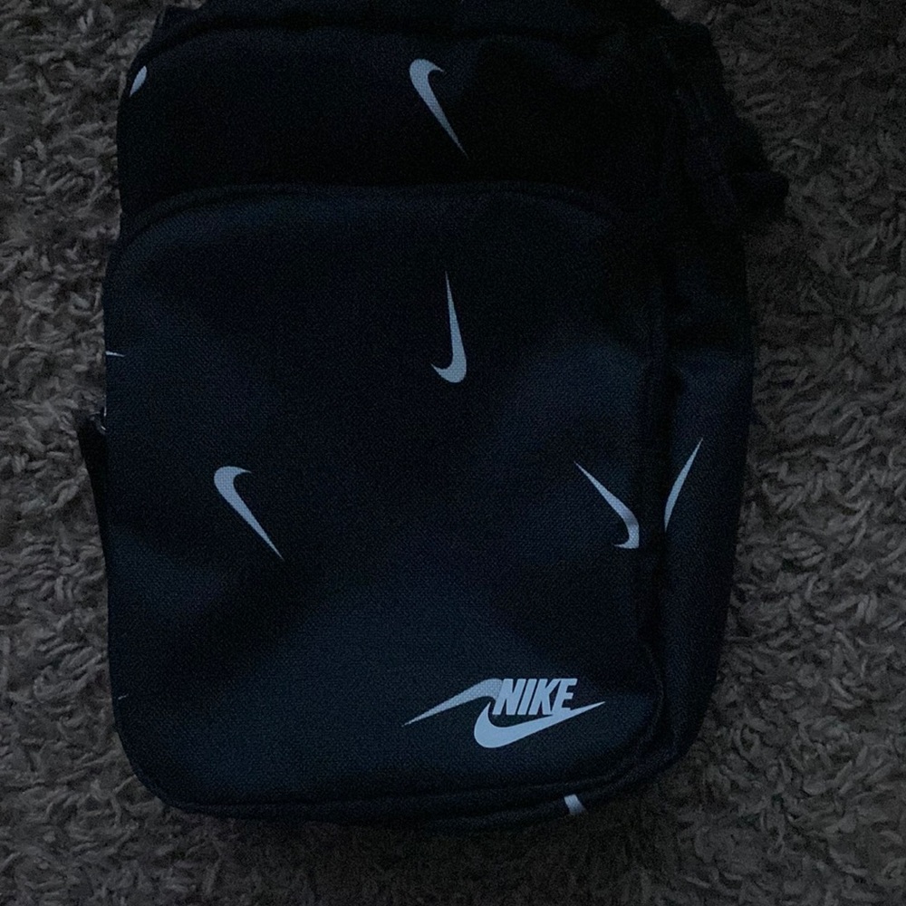 Nike crossbody bag